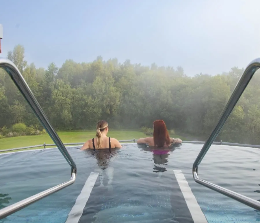 Cameron-Spa-Rooftop-Pool-Lifestyle